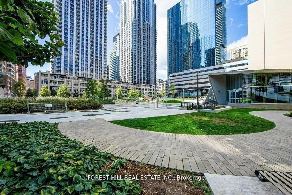 Photo 3 of Unit 1615, 386 Yonge Street, Toronto, Bay Street Corridor — HOMEH