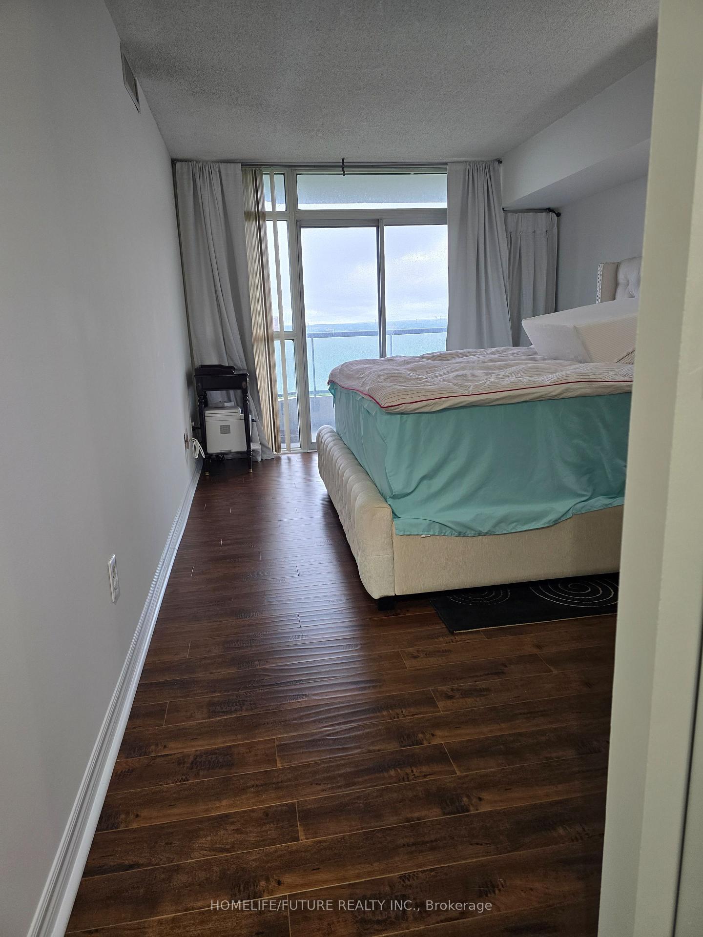 Photo 6 of Unit 1117, 5 Rowntree Road, Etobicoke, Mount Olive-Silverstone-Jamestown — HOMEH