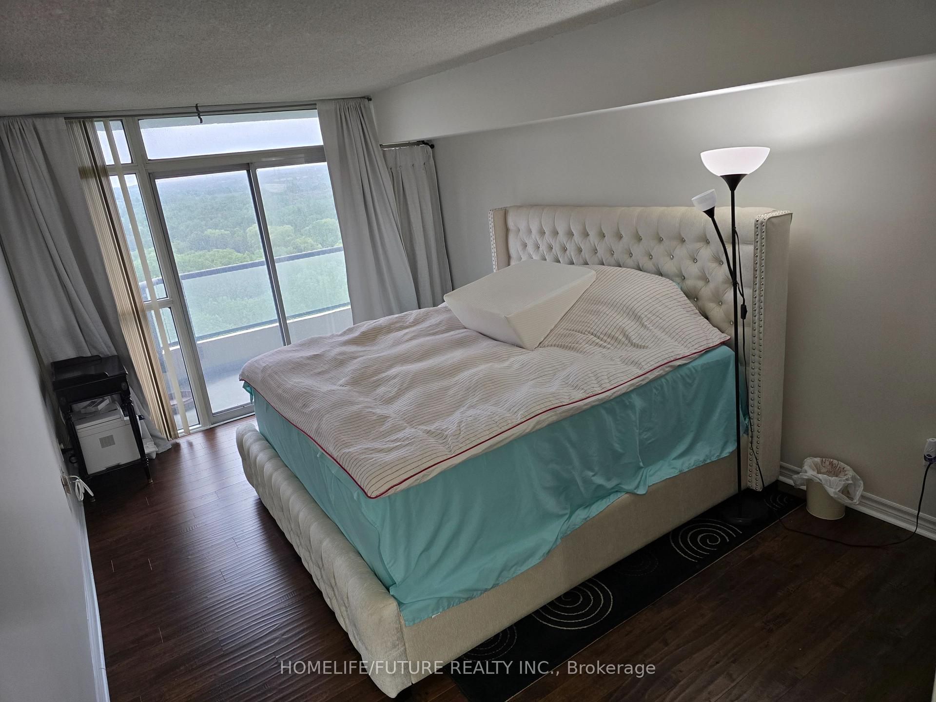 Photo 7 of Unit 1117, 5 Rowntree Road, Etobicoke, Mount Olive-Silverstone-Jamestown — HOMEH