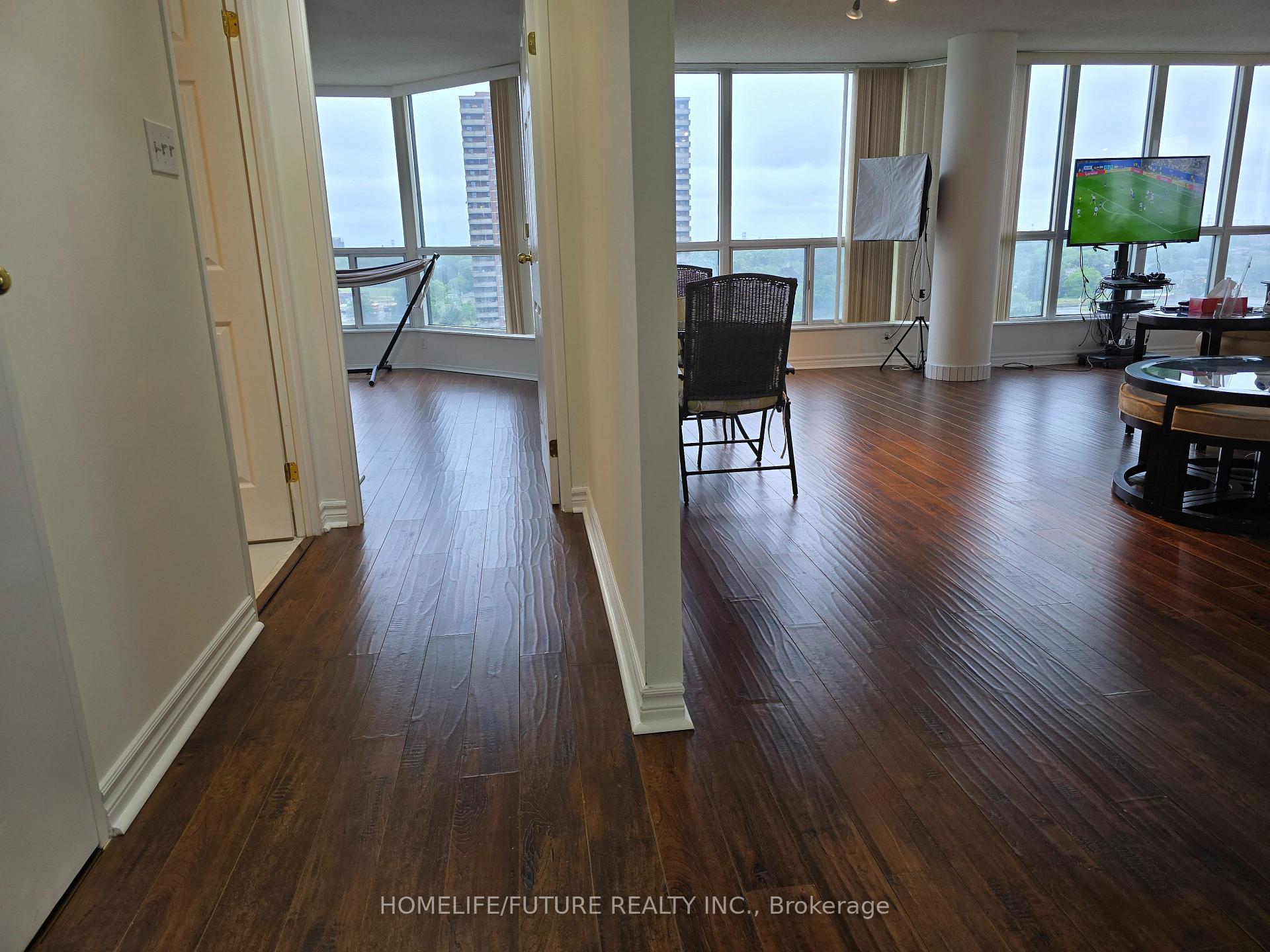 Photo 25 of Unit 1117, 5 Rowntree Road, Etobicoke, Mount Olive-Silverstone-Jamestown — HOMEH