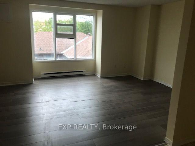 Photo 6 of Unit 3, 520 Bloor Street E, Oshawa, Lakeview — HOMEH