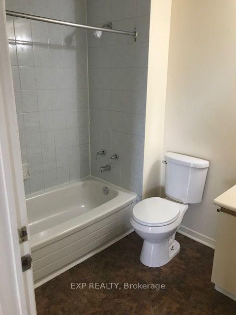 Photo 14 of Unit 3, 520 Bloor Street E, Oshawa, Lakeview — HOMEH