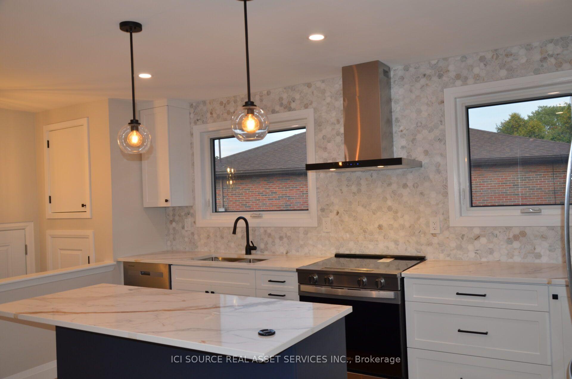 Photo 5 of 23 Sunset Road, Clarington, Bowmanville — HOMEH