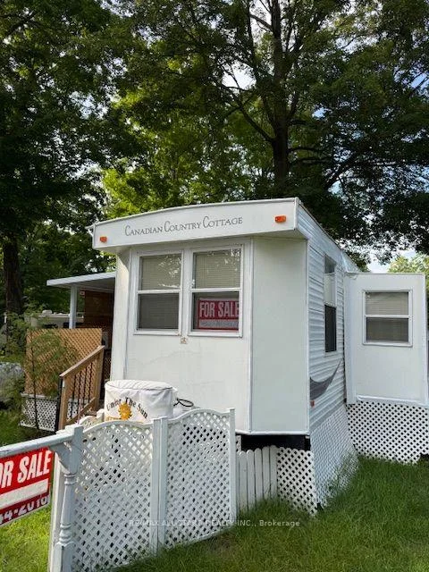 Photo 18 of Unit 137, 285 Crydermans Side Road, Georgina, Baldwin — HOMEH