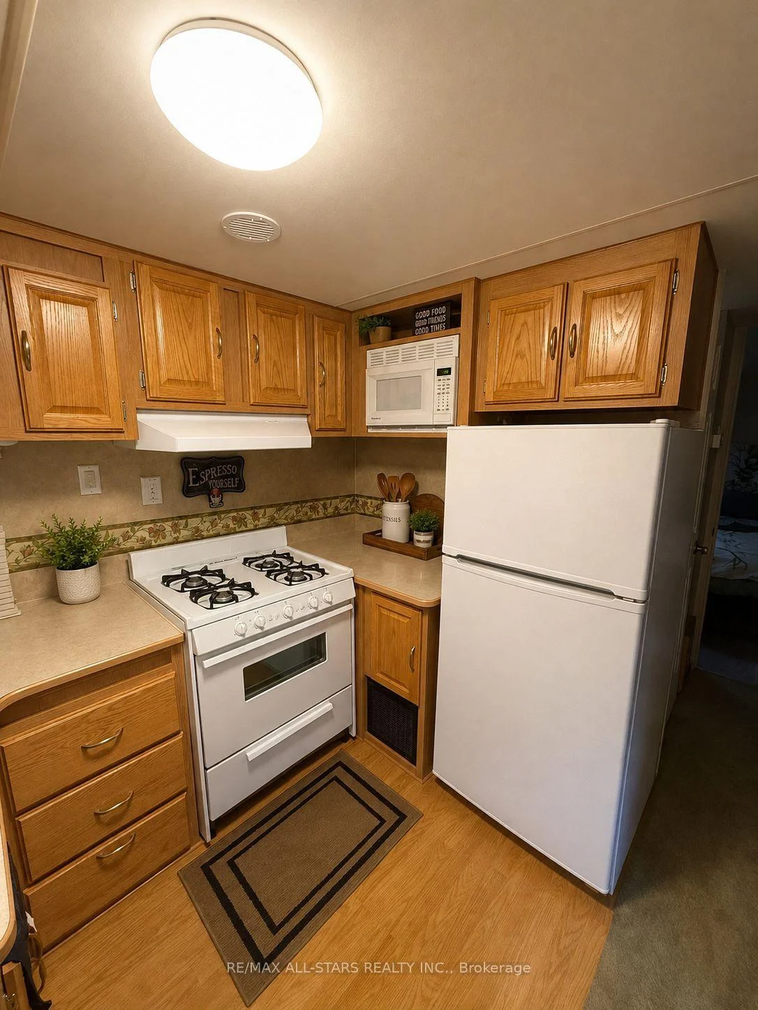 Photo 23 of Unit 137, 285 Crydermans Side Road, Georgina, Baldwin — HOMEH