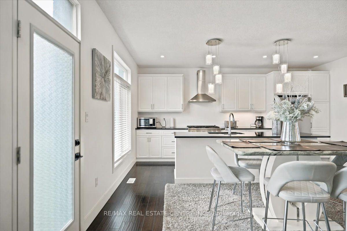Photo 12 of 31 Ferris Boulevard, Zorra, Thamesford — HOMEH