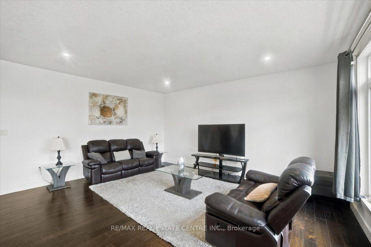 Photo 16 of 31 Ferris Boulevard, Zorra, Thamesford — HOMEH