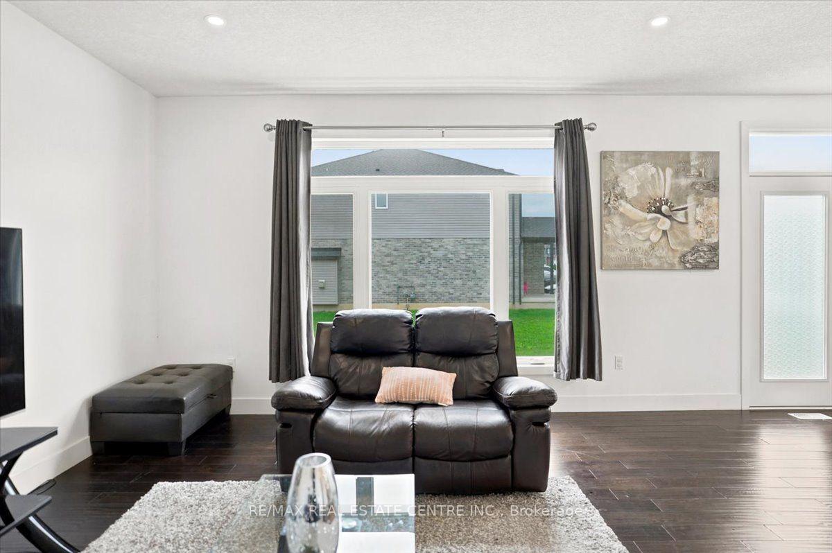 Photo 19 of 31 Ferris Boulevard, Zorra, Thamesford — HOMEH