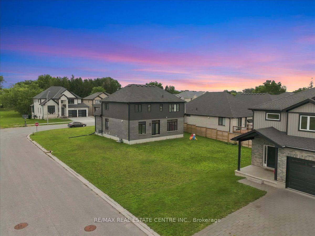 Photo 40 of 31 Ferris Boulevard, Zorra, Thamesford — HOMEH