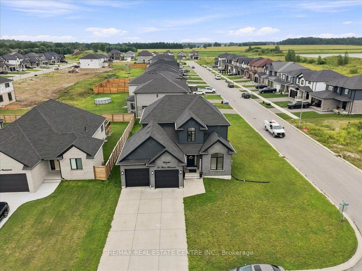 Photo 42 of 31 Ferris Boulevard, Zorra, Thamesford — HOMEH