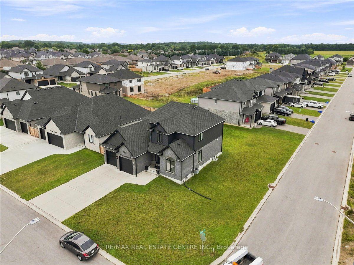 Photo 43 of 31 Ferris Boulevard, Zorra, Thamesford — HOMEH