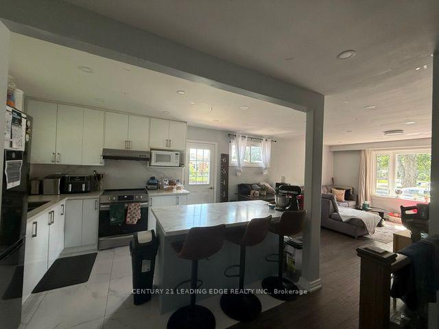 Photo 23 of 301 Rossland Road W, Whitby, Williamsburg — HOMEH