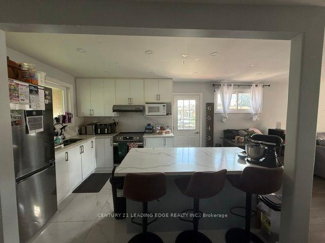 Photo 24 of 301 Rossland Road W, Whitby, Williamsburg — HOMEH