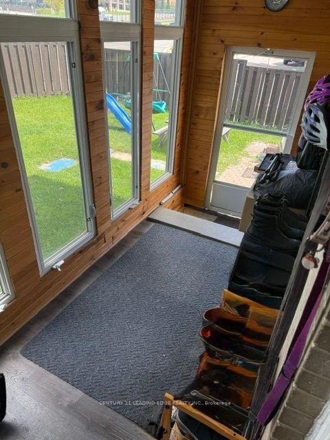 Photo 36 of 301 Rossland Road W, Whitby, Williamsburg — HOMEH