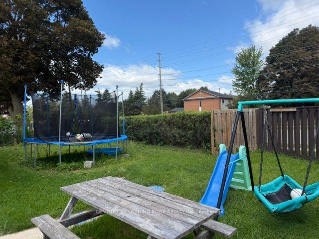 Photo 40 of 301 Rossland Road W, Whitby, Williamsburg — HOMEH