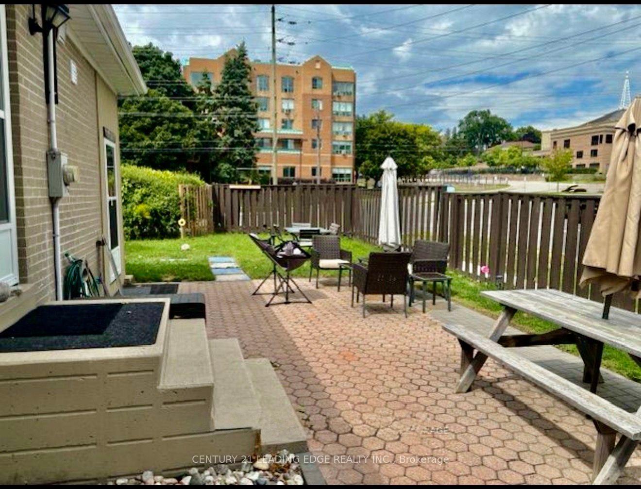 Photo 44 of 301 Rossland Road W, Whitby, Williamsburg — HOMEH