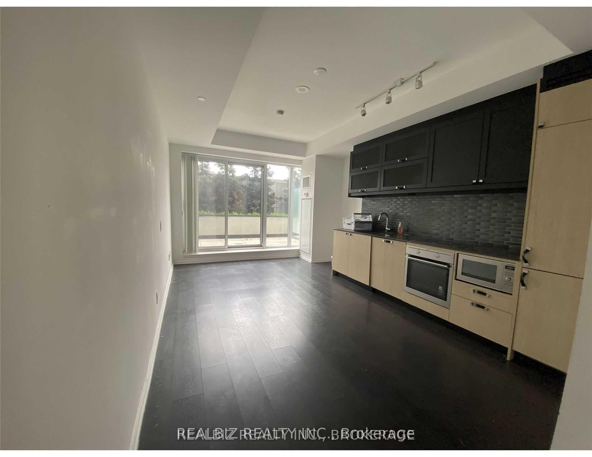 Photo 6 of Unit 212, 783 Bathurst Street, Toronto, University — HOMEH