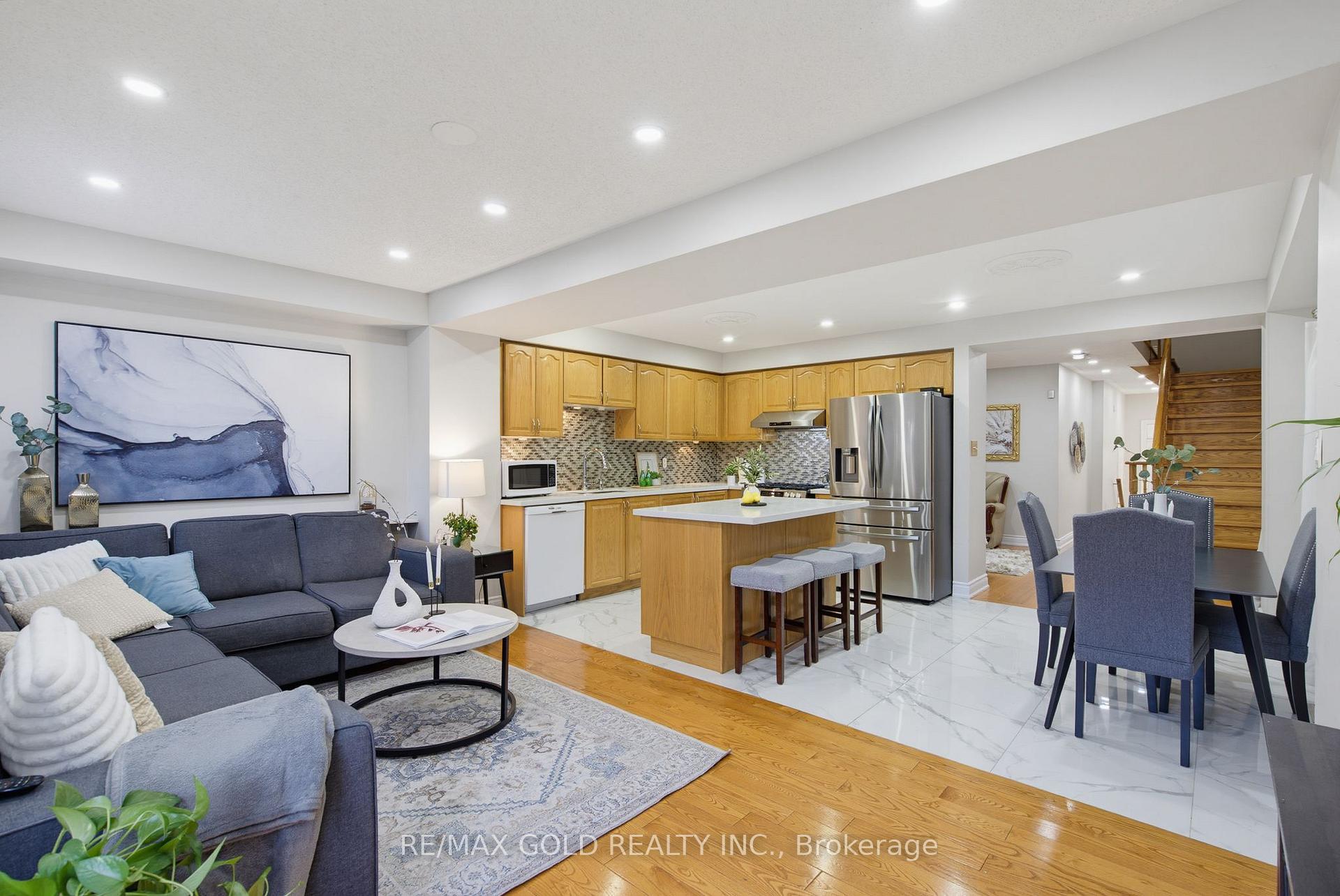 Photo 8 of 46 Sand Cherry Crescent, Brampton, Sandringham-Wellington — HOMEH