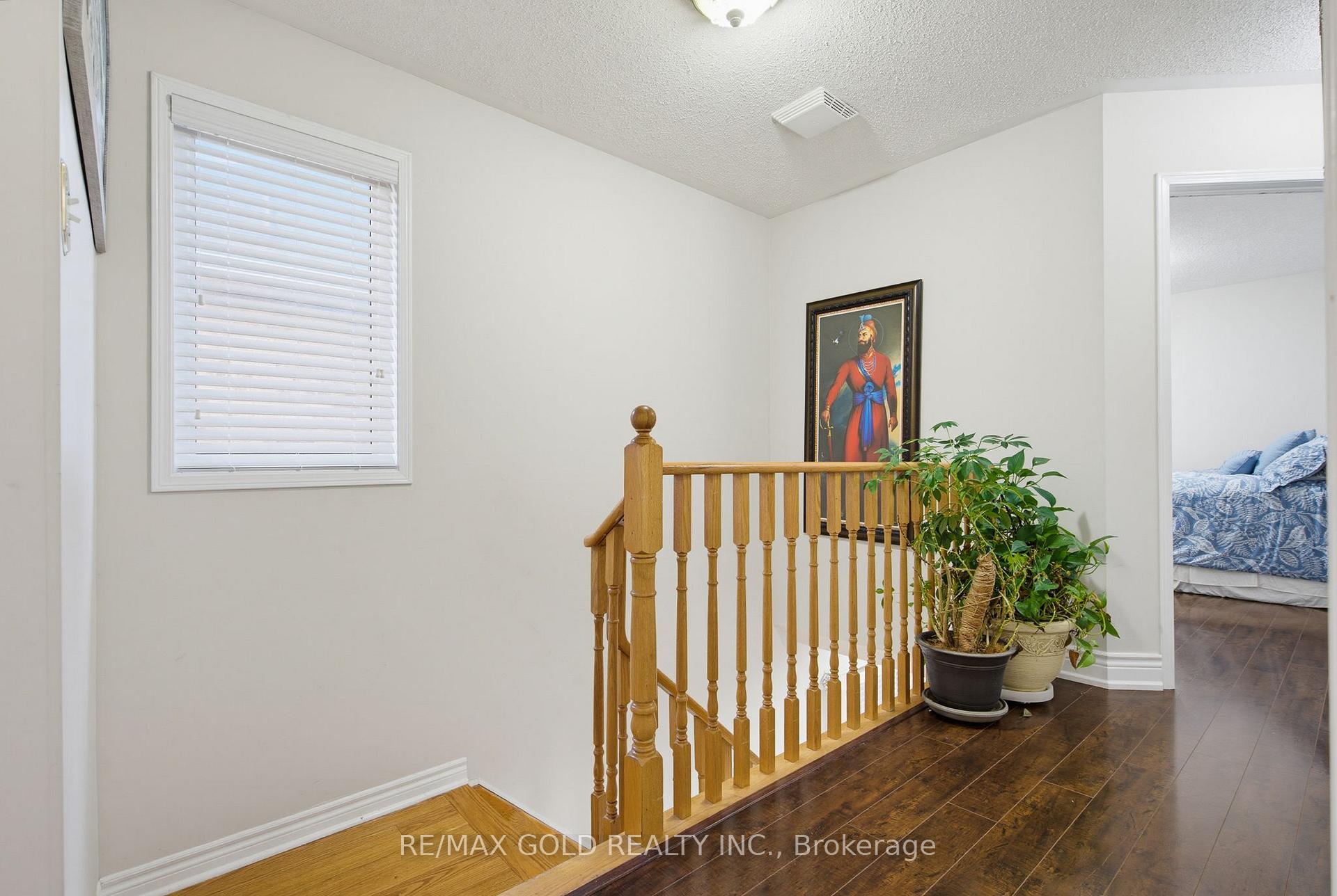 Photo 13 of 46 Sand Cherry Crescent, Brampton, Sandringham-Wellington — HOMEH