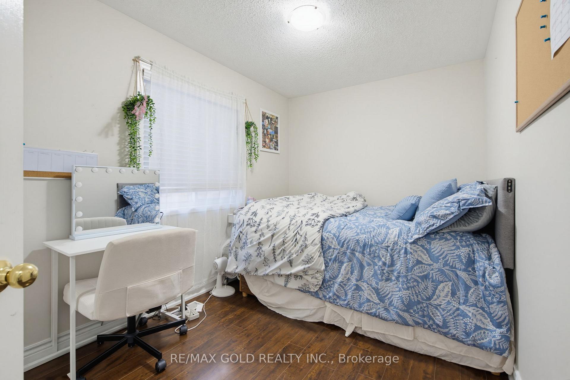 Photo 18 of 46 Sand Cherry Crescent, Brampton, Sandringham-Wellington — HOMEH