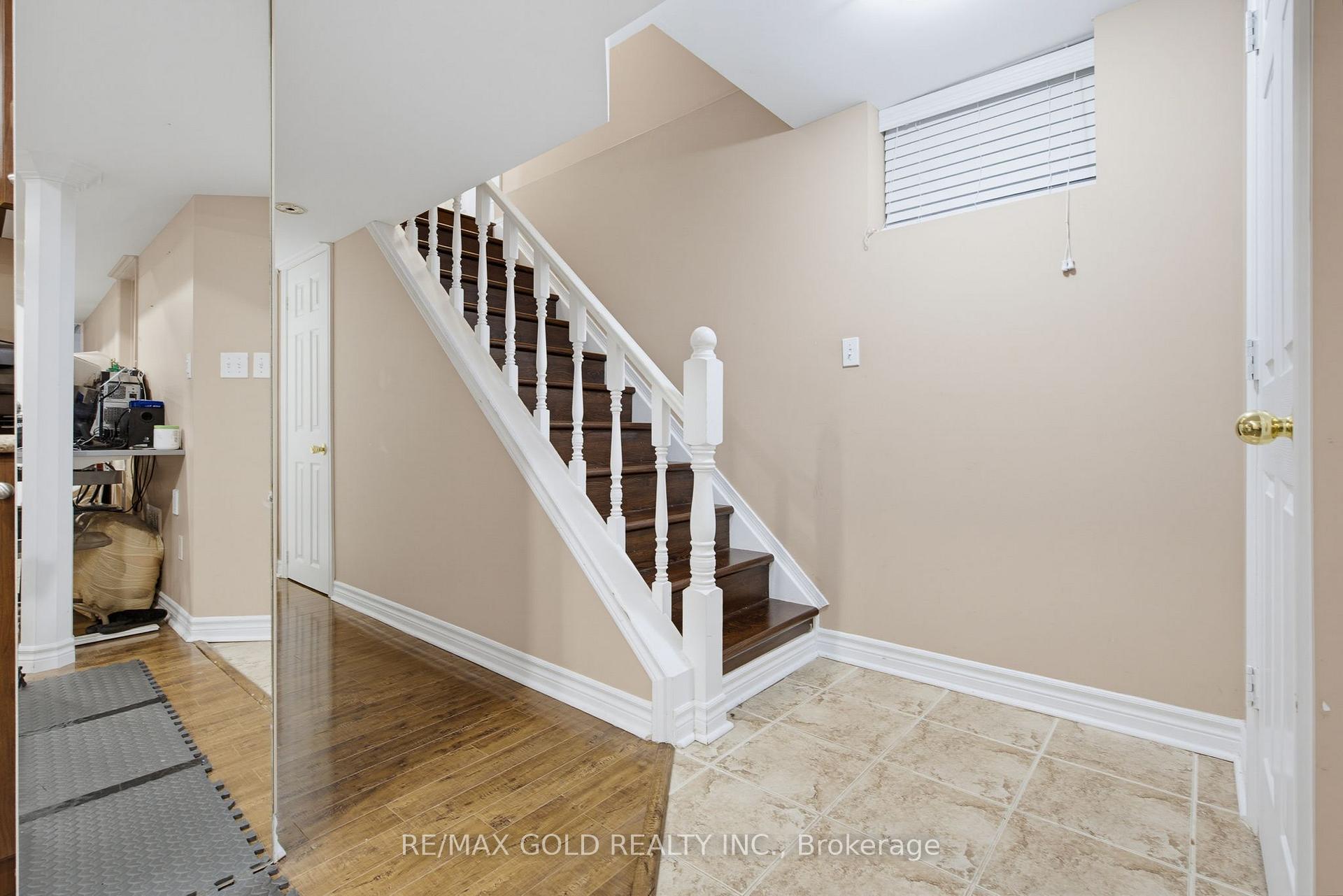 Photo 28 of 46 Sand Cherry Crescent, Brampton, Sandringham-Wellington — HOMEH