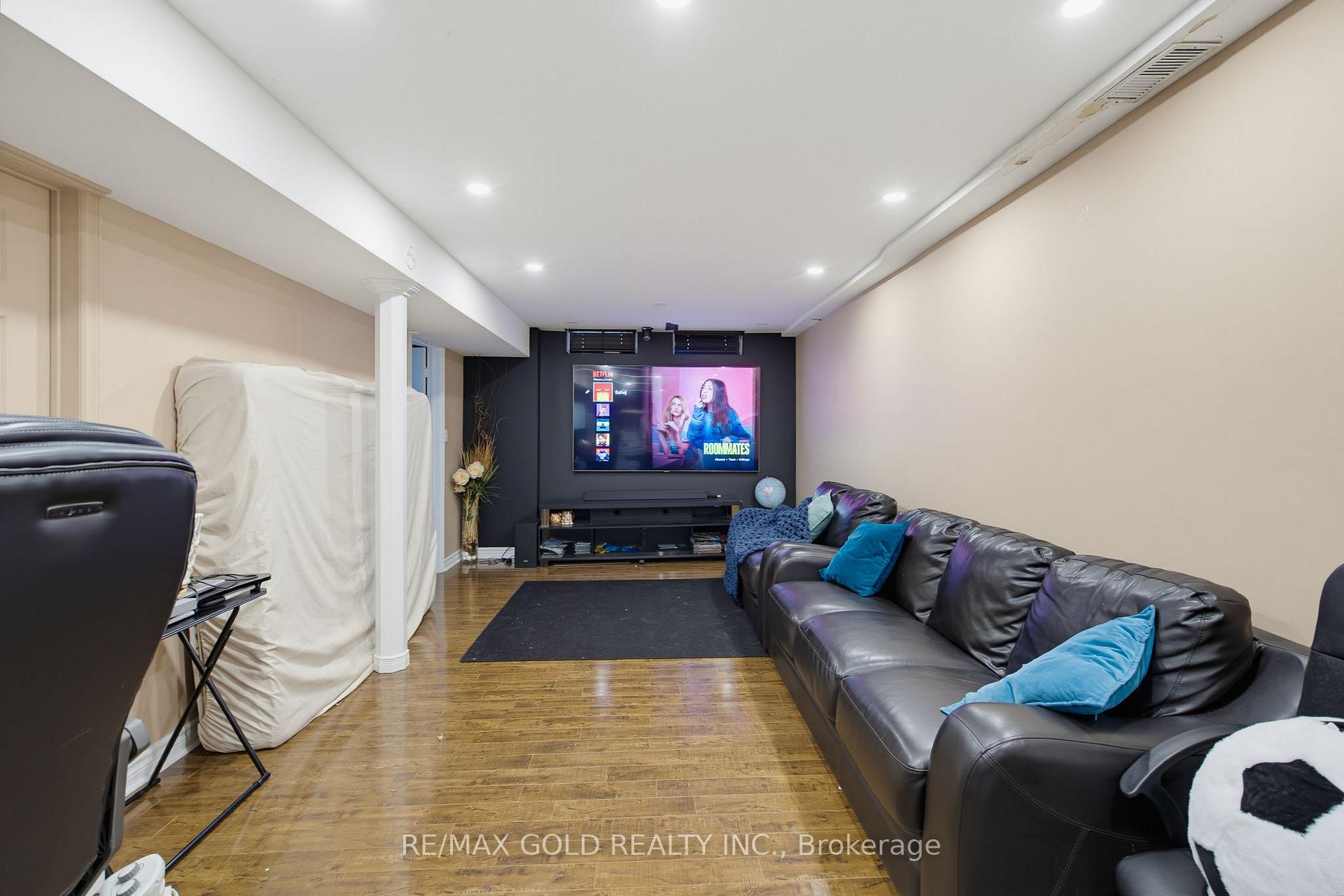Photo 29 of 46 Sand Cherry Crescent, Brampton, Sandringham-Wellington — HOMEH
