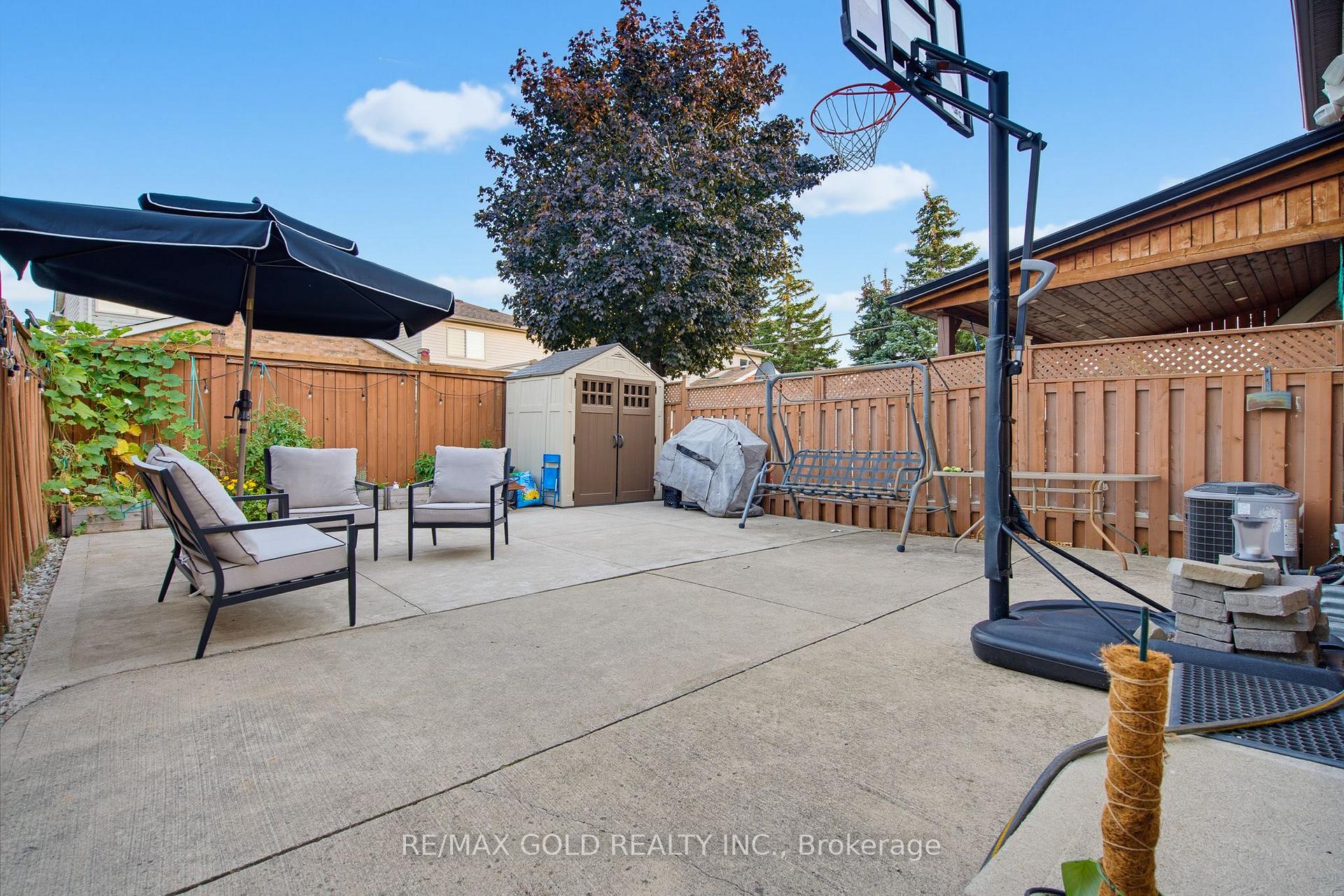 Photo 34 of 46 Sand Cherry Crescent, Brampton, Sandringham-Wellington — HOMEH