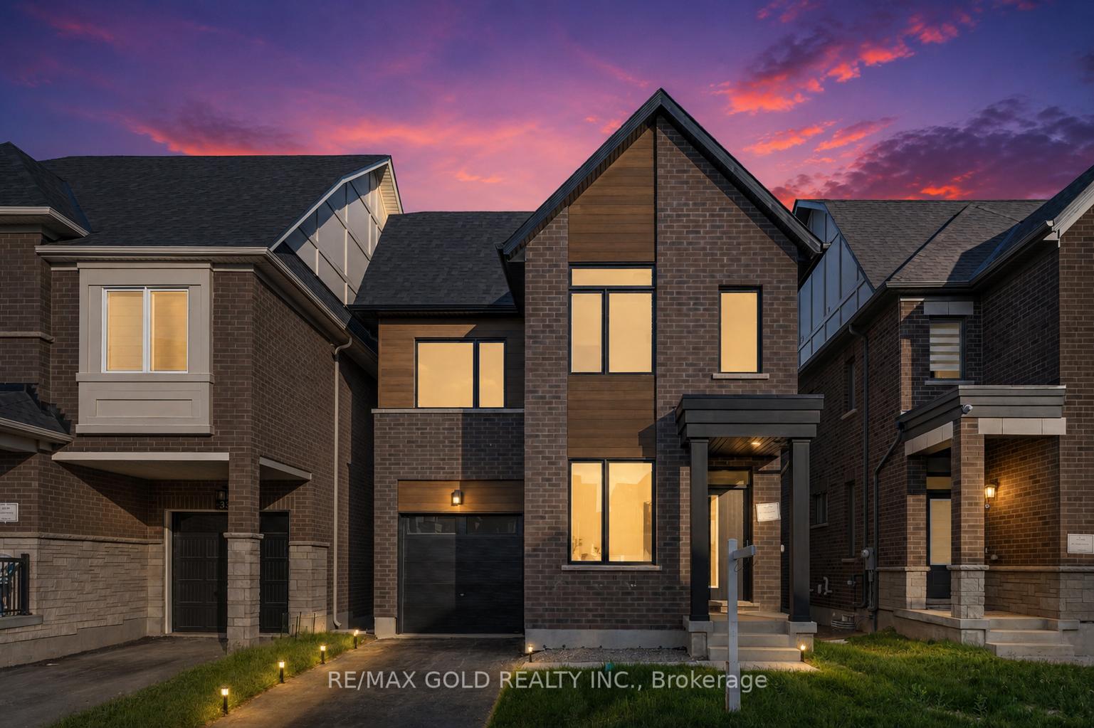 Photo 1 of 39 Timber Falls Drive, Brampton, Northwest Brampton — HOMEH