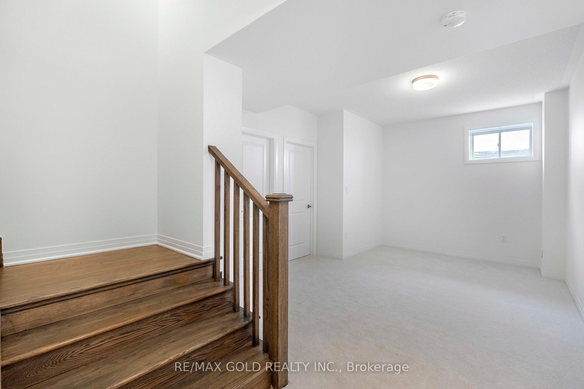 Photo 36 of 39 Timber Falls Drive, Brampton, Northwest Brampton — HOMEH