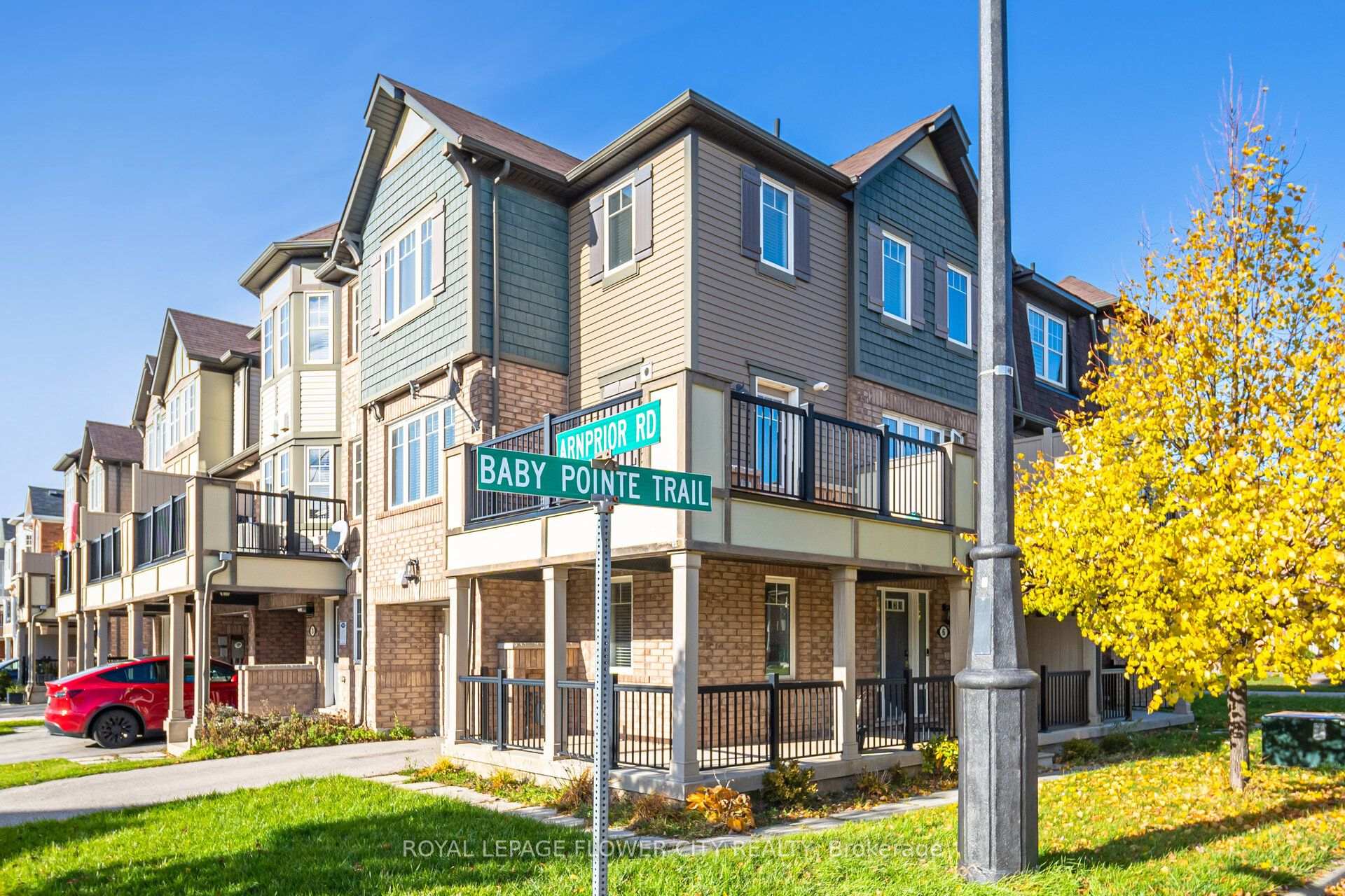 Photo 1 of 6 Baby Pointe Trail, Brampton, Northwest Brampton — HOMEH