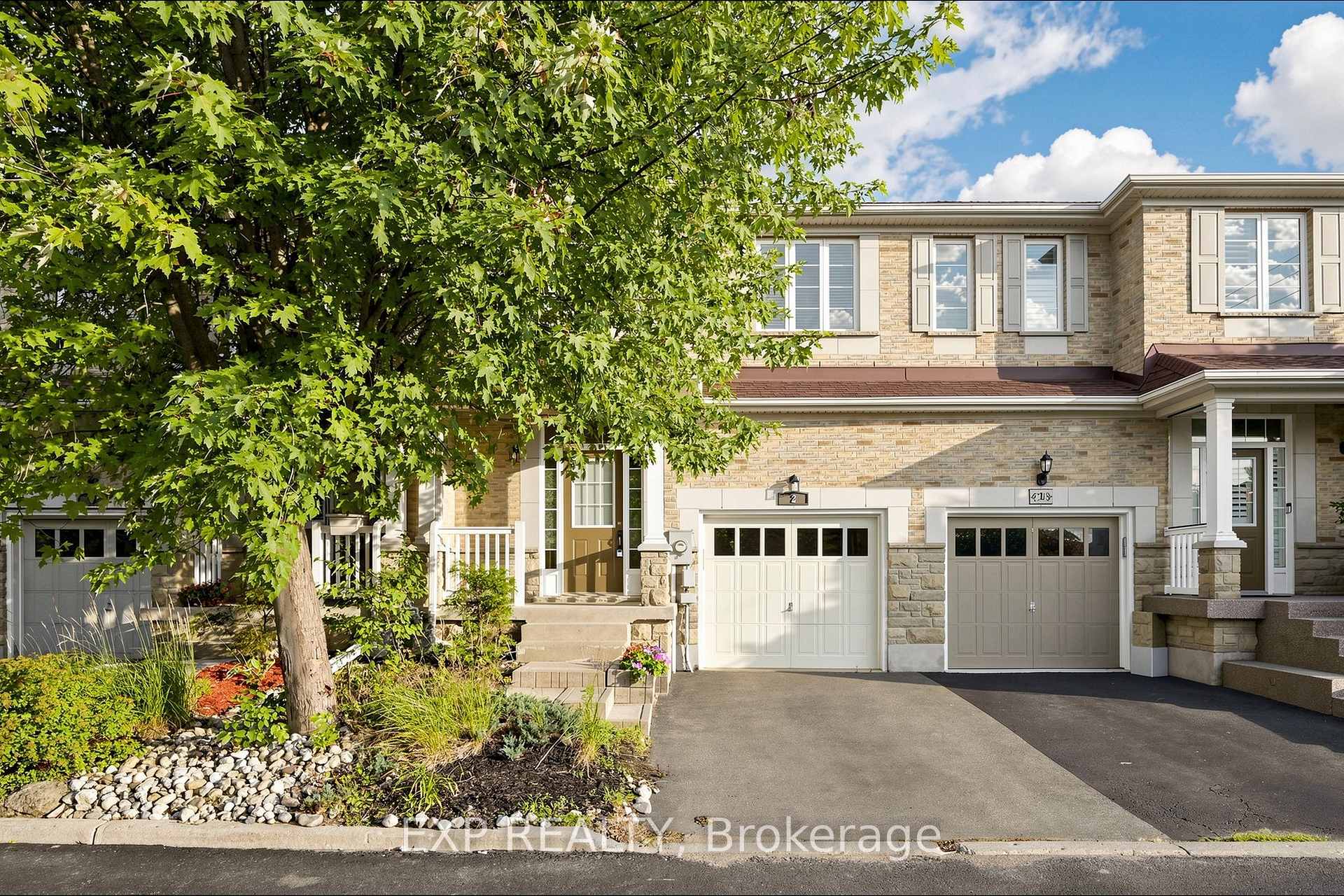 Photo 4 of 2-28 Doon Mills Drive, Kitchener, Doon South — HOMEH