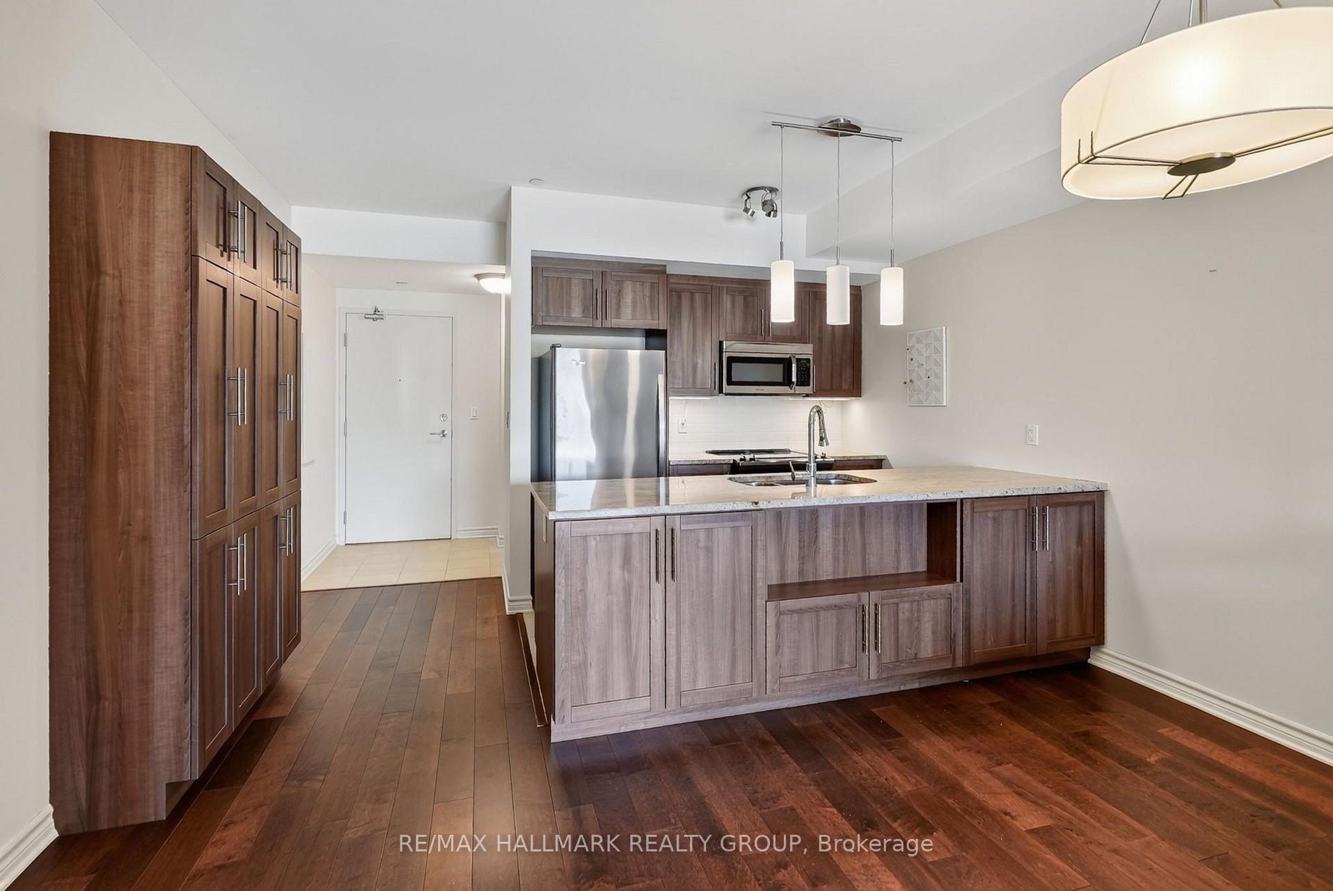 Photo 5 of Unit 206, 120 Prestige Circle, Ottawa, Chatelaine Village — HOMEH