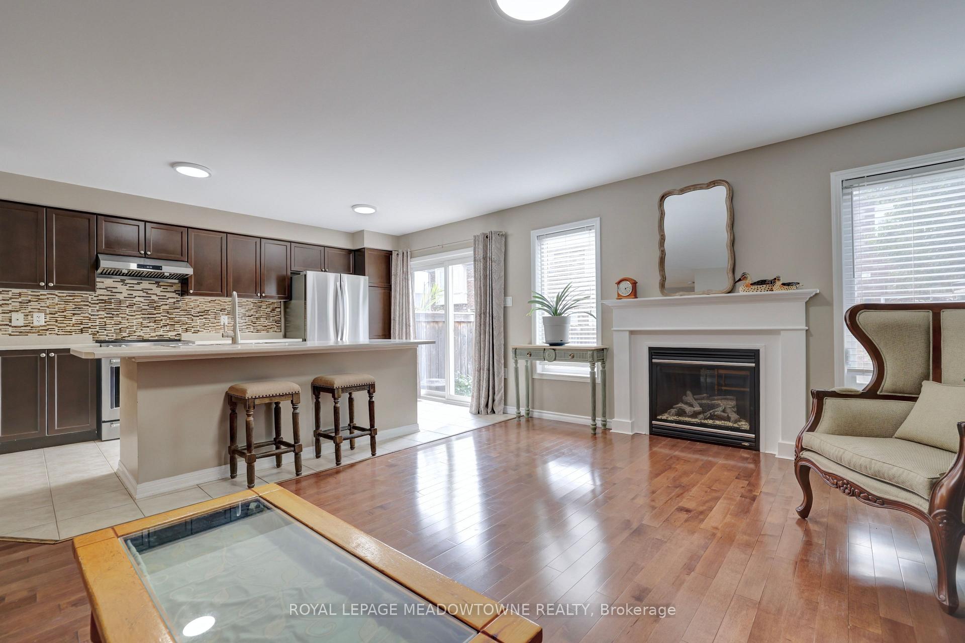 Photo 11 of 601 Cargill Path, Milton, Coates — HOMEH
