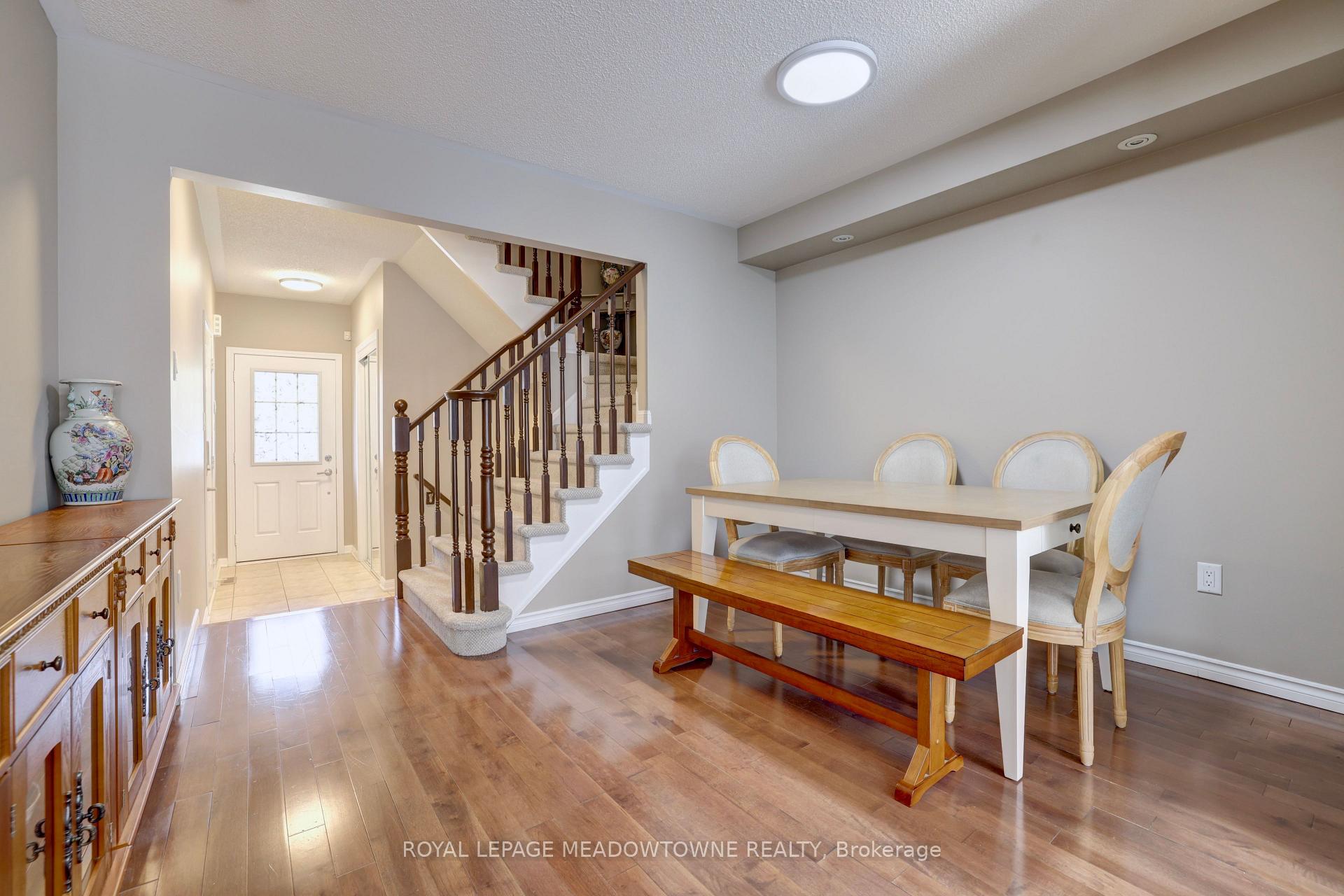 Photo 13 of 601 Cargill Path, Milton, Coates — HOMEH