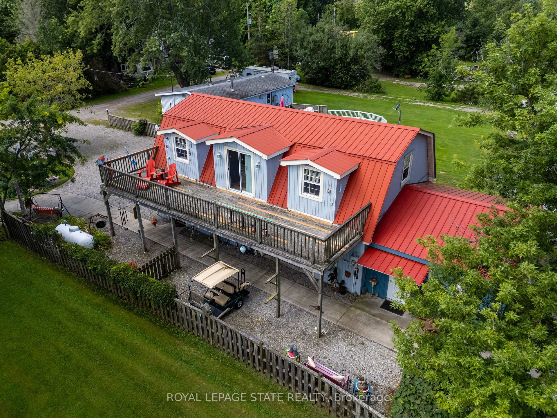 Photo 3 of 23 Nature Line, Haldimand, Dunnville — HOMEH