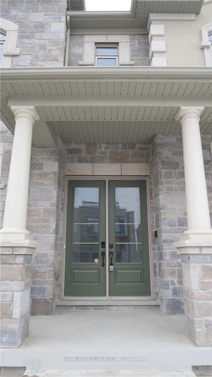 Photo 2 of 120 Hurst Avenue, Vaughan, Patterson — HOMEH
