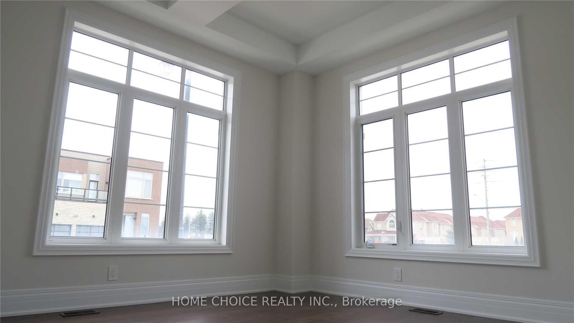 Photo 10 of 120 Hurst Avenue, Vaughan, Patterson — HOMEH