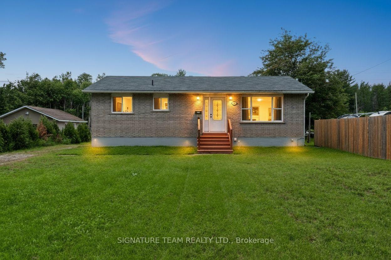 Photo 23 of 189 Schwanz Road, Petawawa, Petawawa — HOMEH