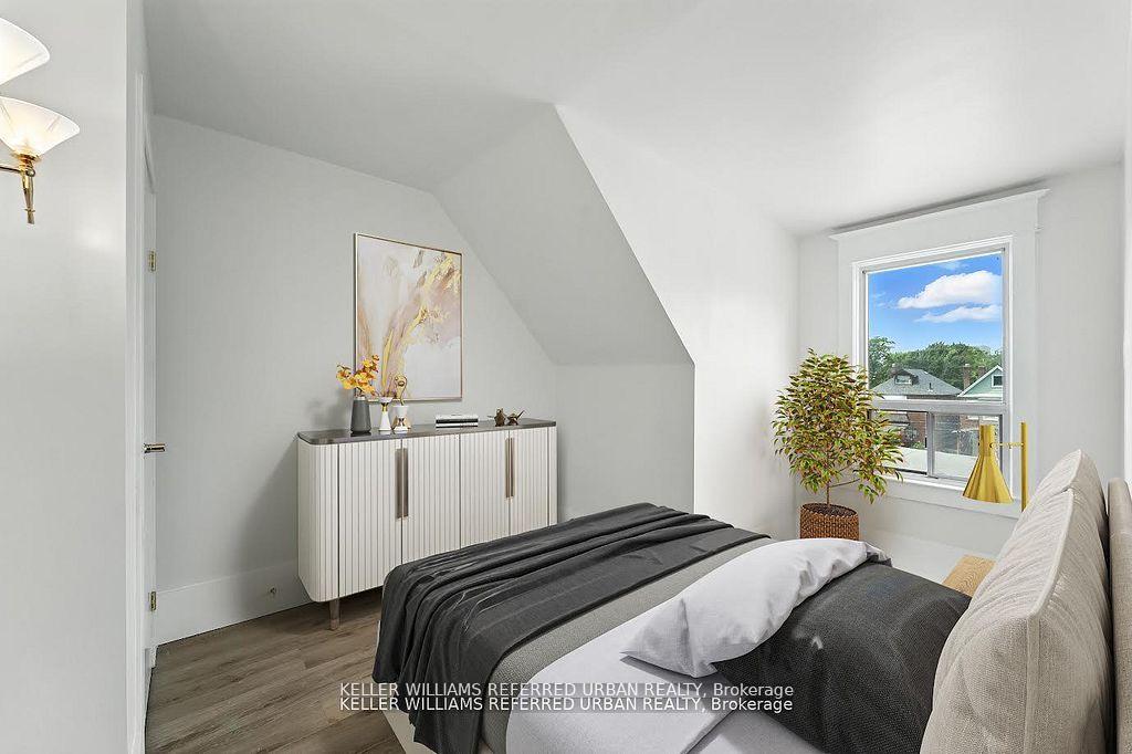Photo 7 of Unit Upper, 1182 Ossington Avenue, Toronto, Wychwood — HOMEH