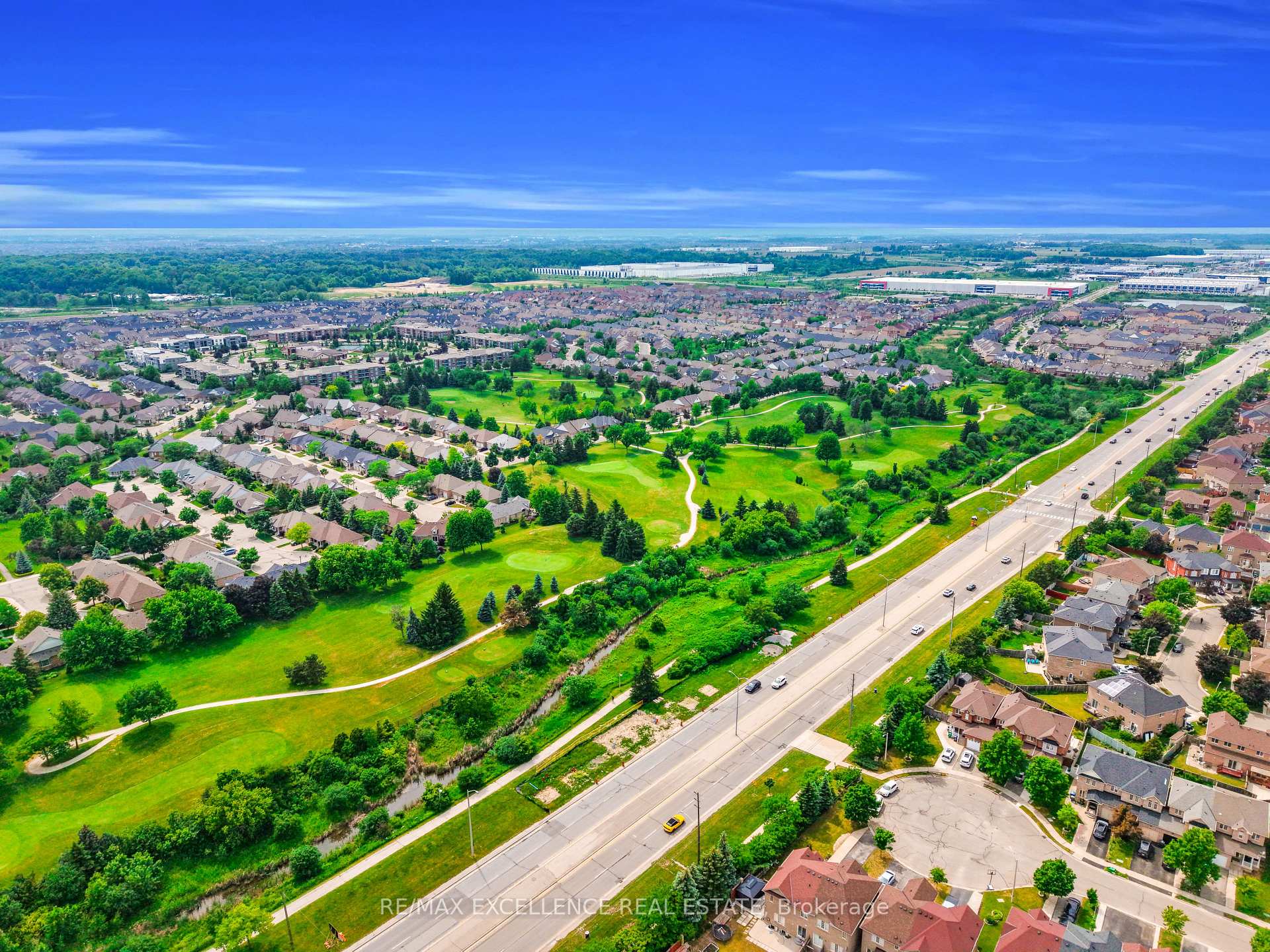 Photo 42 of 50 Jewel Crescent, Brampton, Sandringham-Wellington — HOMEH
