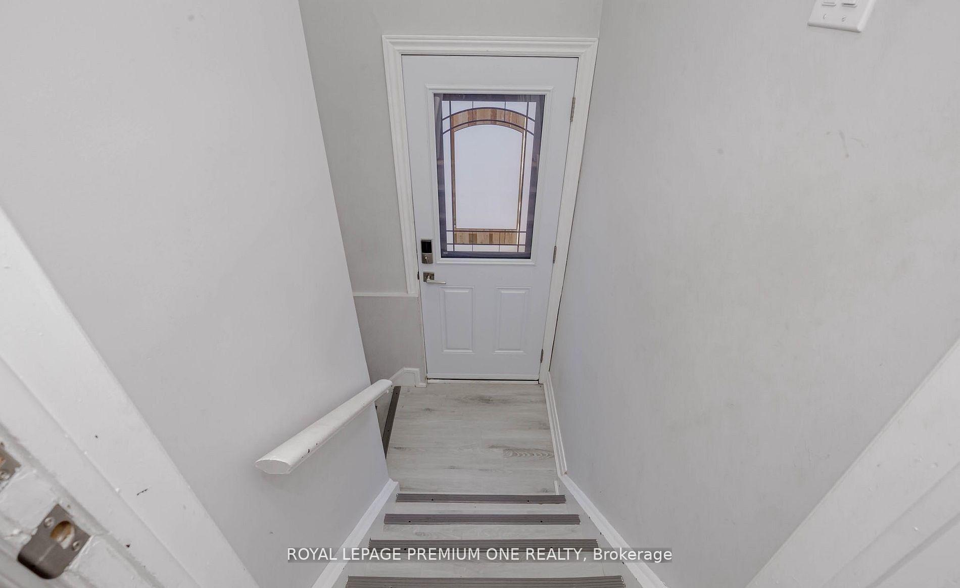Photo 2 of Unit Basement, 2085 Bridge Road, Oakville, West — HOMEH