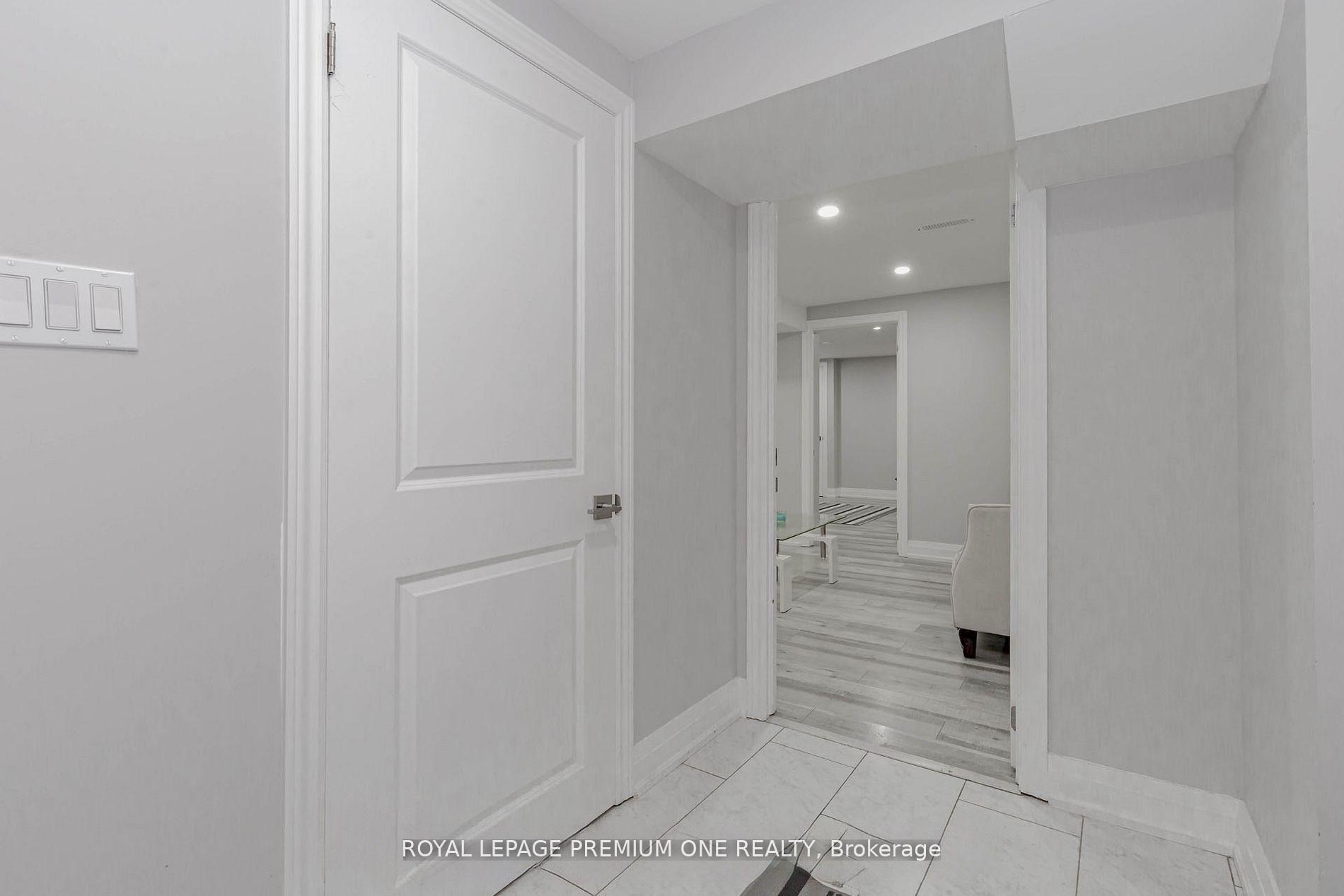 Photo 4 of Unit Basement, 2085 Bridge Road, Oakville, West — HOMEH