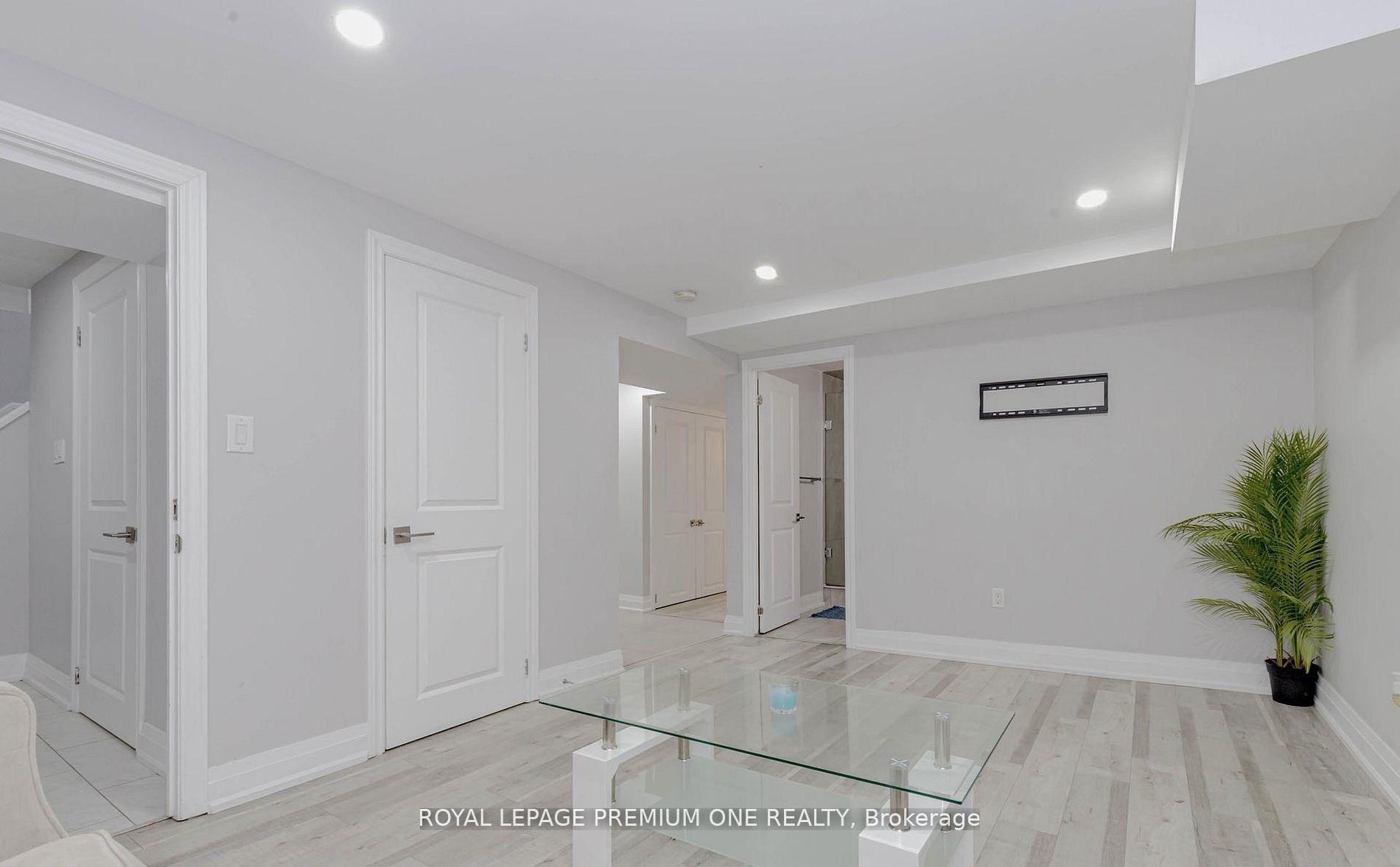 Photo 6 of Unit Basement, 2085 Bridge Road, Oakville, West — HOMEH