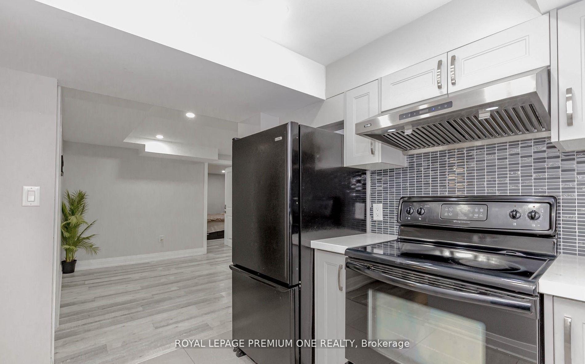 Photo 7 of Unit Basement, 2085 Bridge Road, Oakville, West — HOMEH