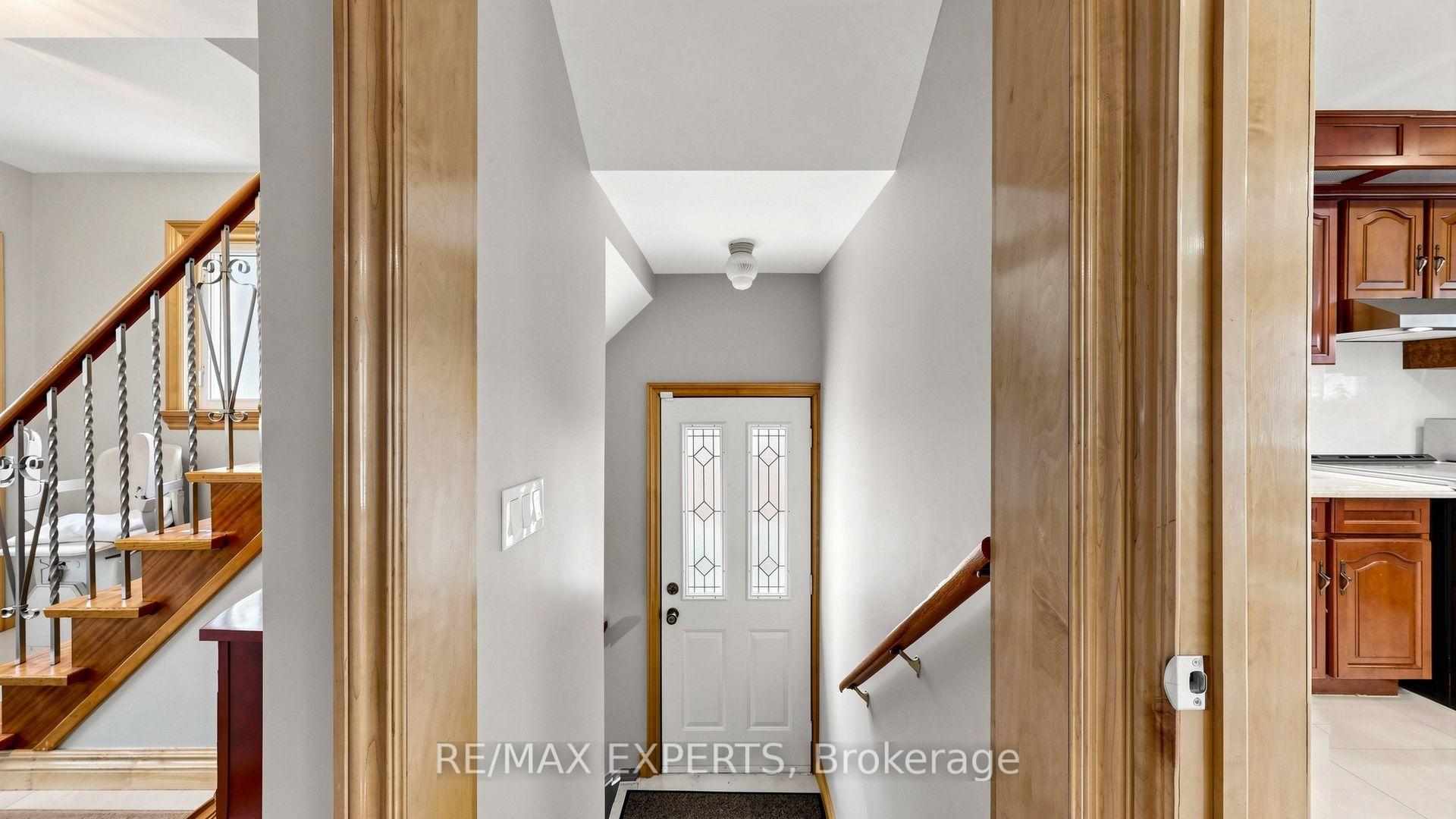 Photo 27 of 145 Gloucester Grove, Toronto, Oakwood Village — HOMEH
