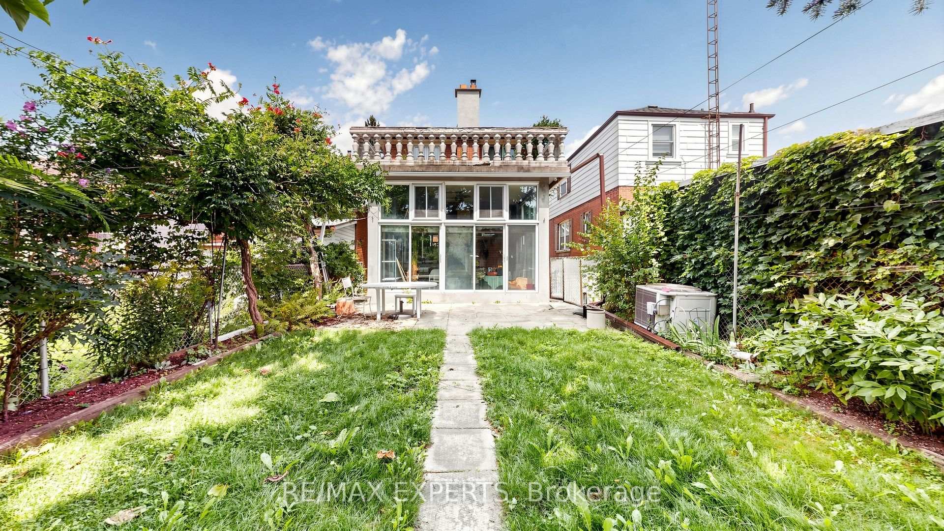 Photo 46 of 145 Gloucester Grove, Toronto, Oakwood Village — HOMEH