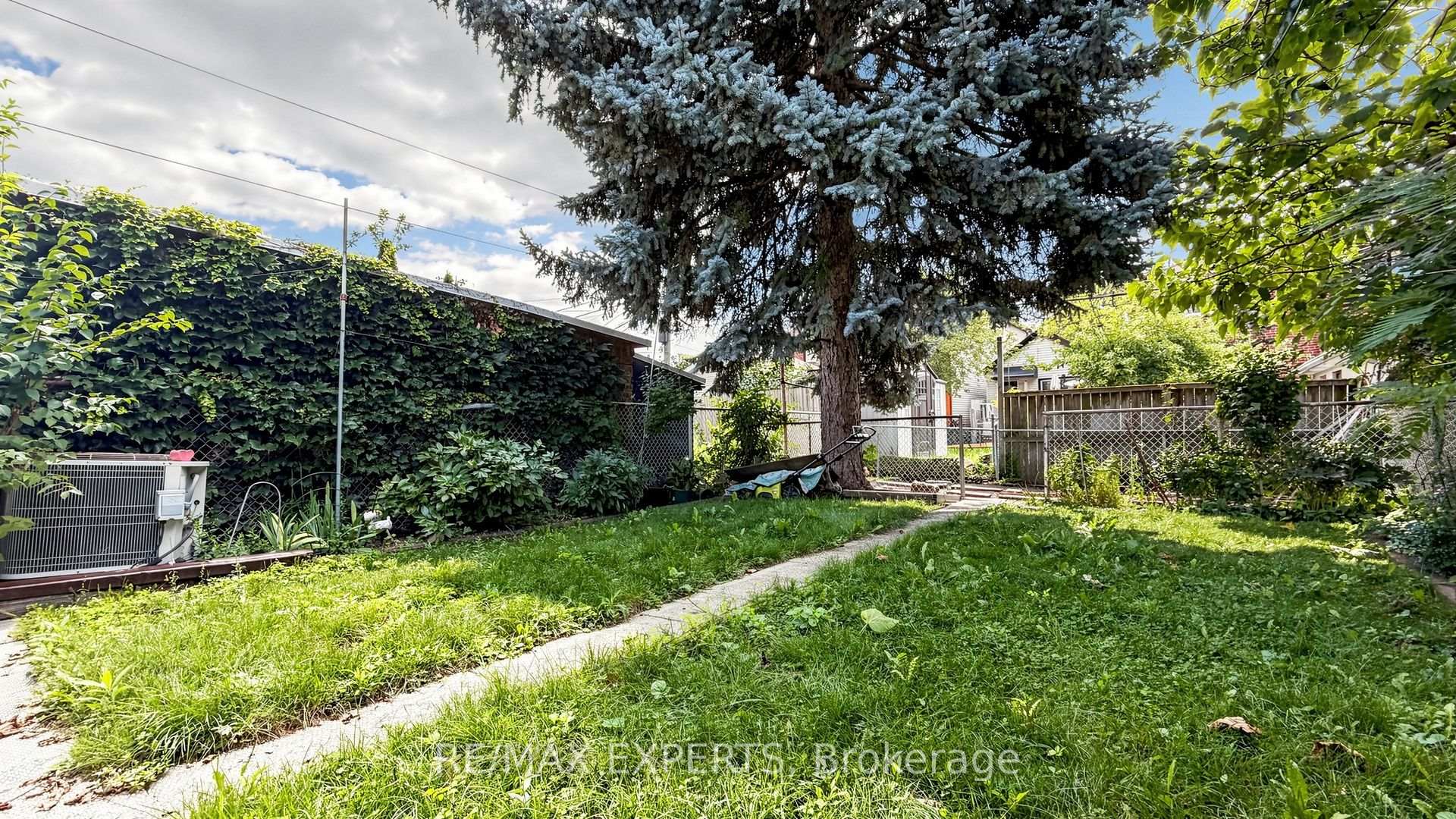 Photo 50 of 145 Gloucester Grove, Toronto, Oakwood Village — HOMEH