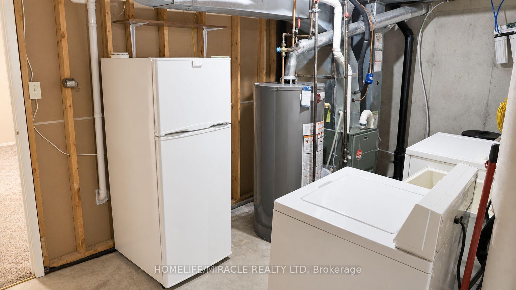 Photo 28 of Unit 38, 10 Holborn Court, Kitchener, Stanley Park — HOMEH