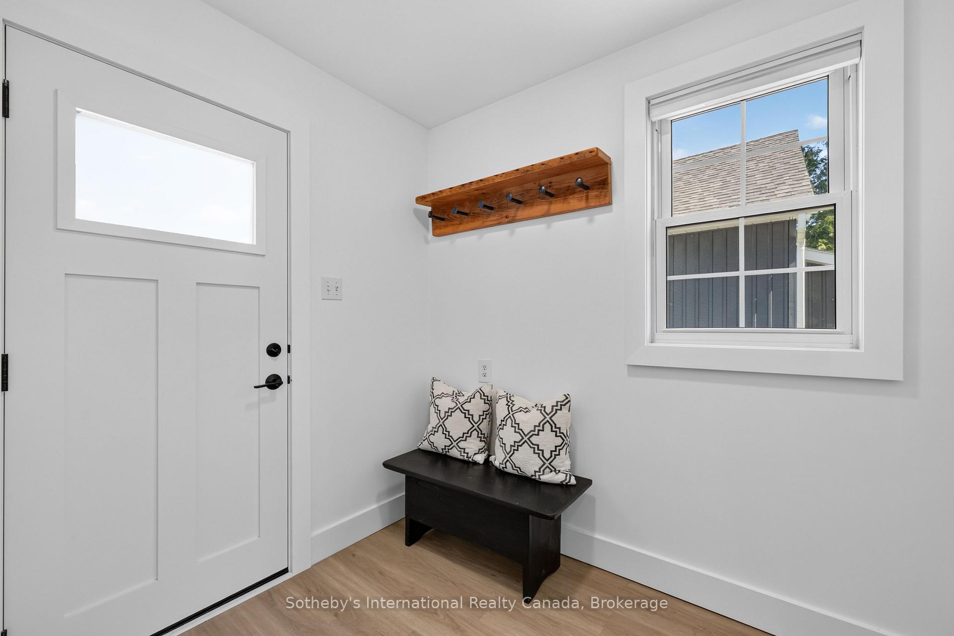 Photo 26 of 131 Bruce Street S, Blue Mountains — HOMEH