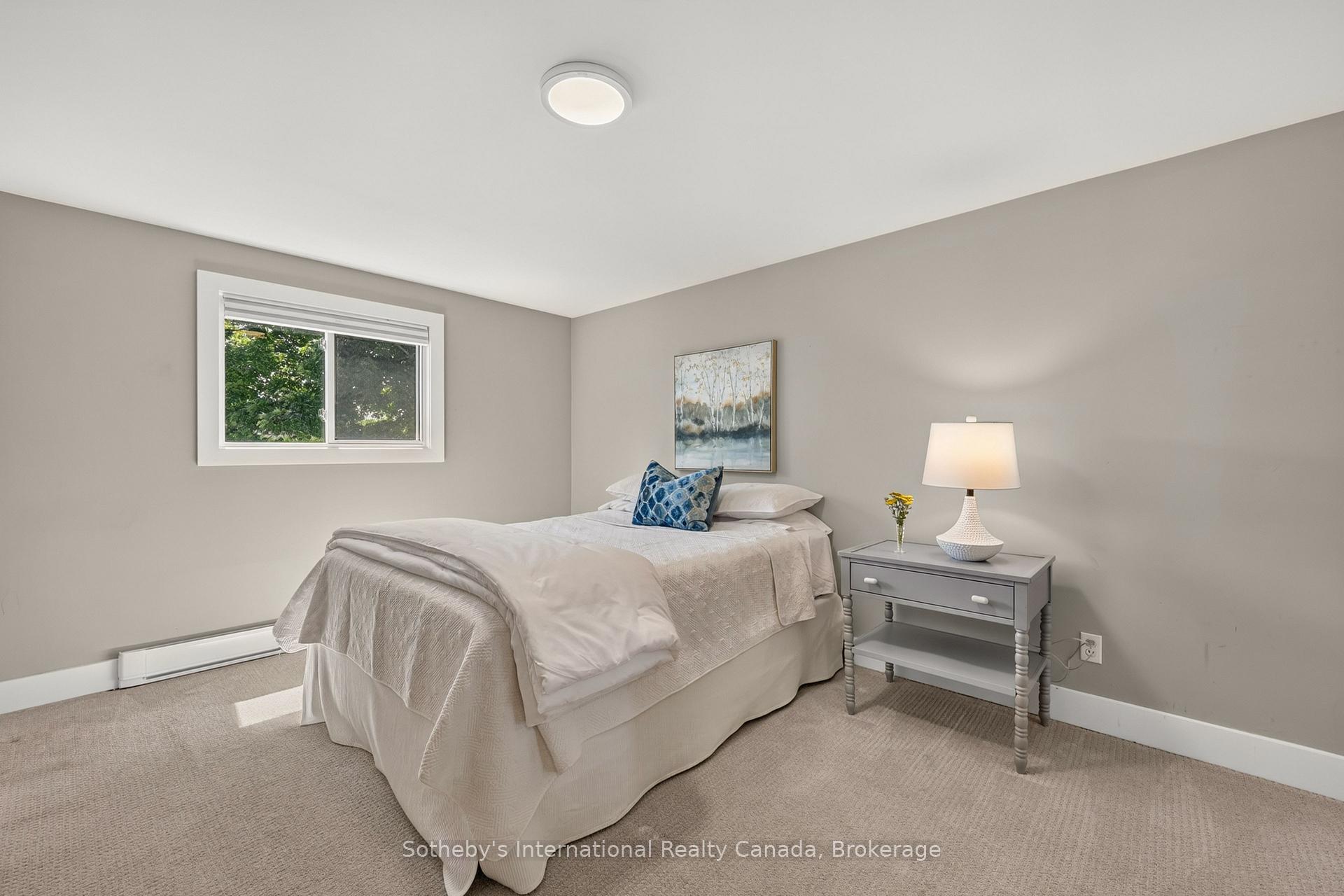 Photo 31 of 131 Bruce Street S, Blue Mountains — HOMEH